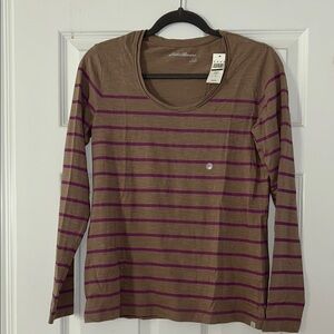 Brand new cute long sleeve shirt